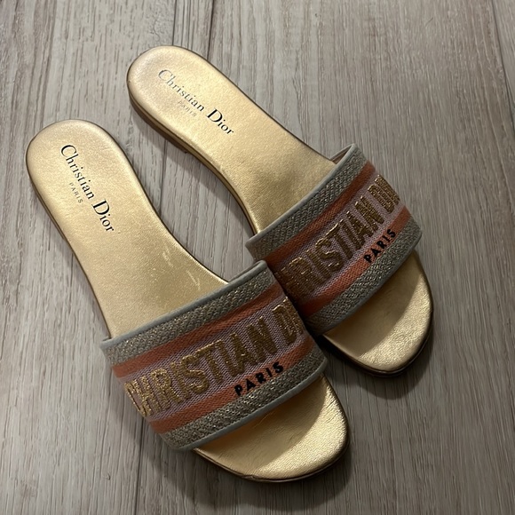 Christian Dior slides - Picture 3 of 8